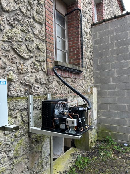 Groupe froid CF BOUCHERIE BLANGY SUR BRESLE Boucherie, froid, groupe froid, régulateur, chambre froide, évaporateur, Blangy sur Bresle