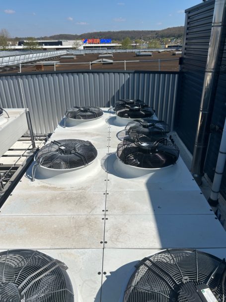 Remplacement moteur ventilateur condenseur froid semi insdurtiel ROUEN Froid semi-insdutriel ROUEN